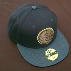 New Era 7 3/8 San Antonio hat matching yeezy  350 Mauve